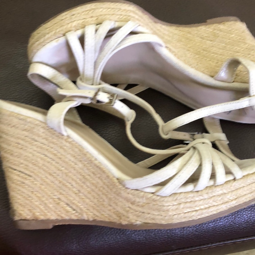 COLIN STUART NATURAL SUEDE JUTE WEDGES